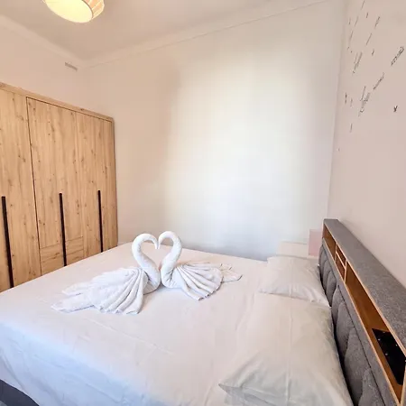 Appartement T3 Standing Avec Terrasse Au Coeur De 4 Pers